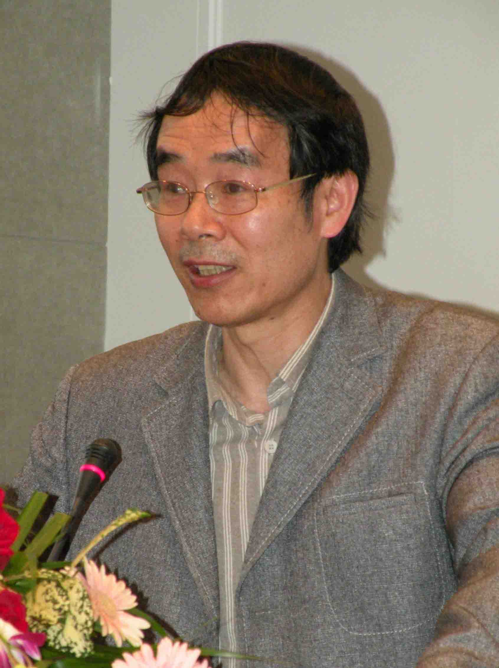 社会科学高级论坛：邓晓芒教授主讲“自我的自欺本质”